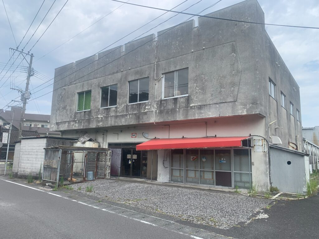 (有)鈴東商店 (有)鈴東商店