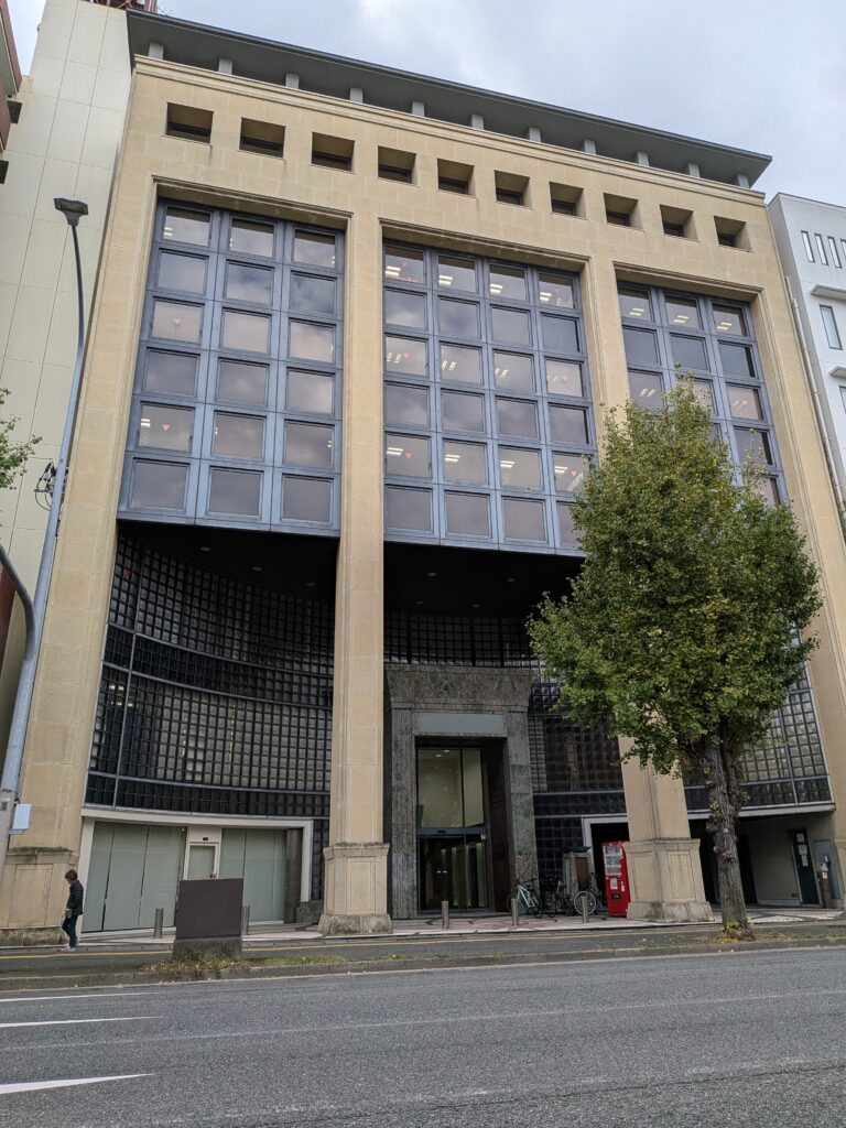 クリアライフ(株)