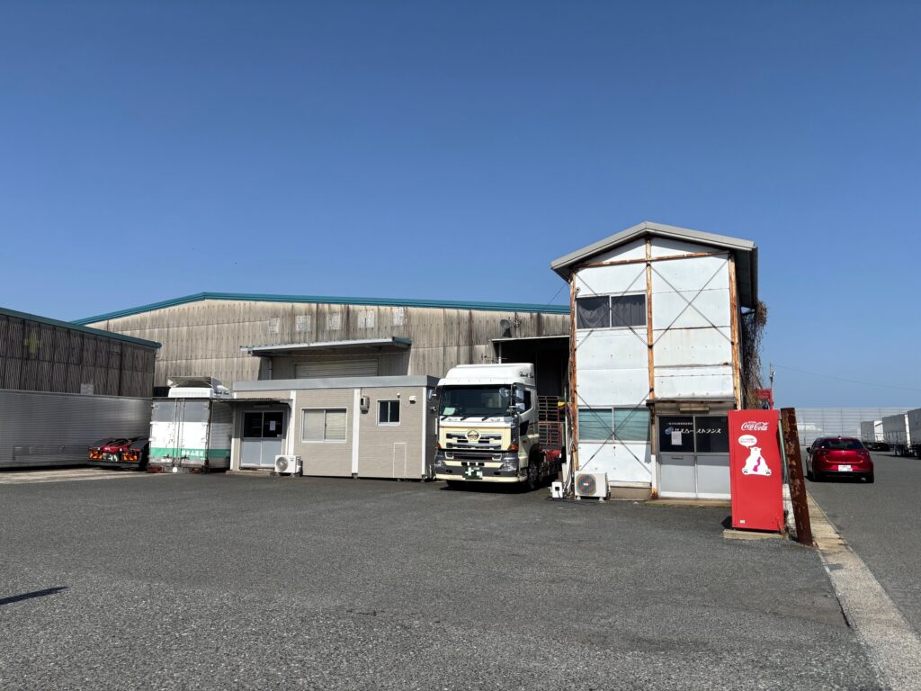 (有)スムーストランス